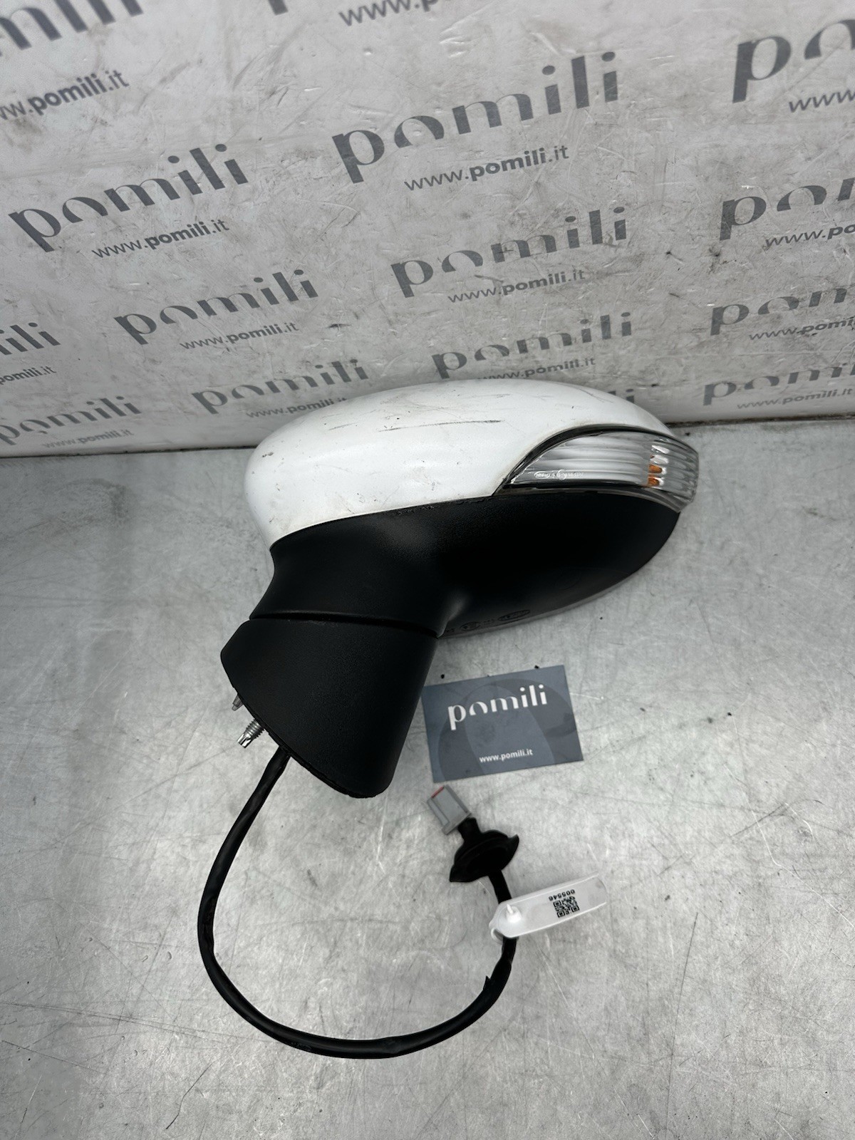 Pomili Cristalli Specchietto Ford Fiesta sinistro 2008–2017 usato graffiato