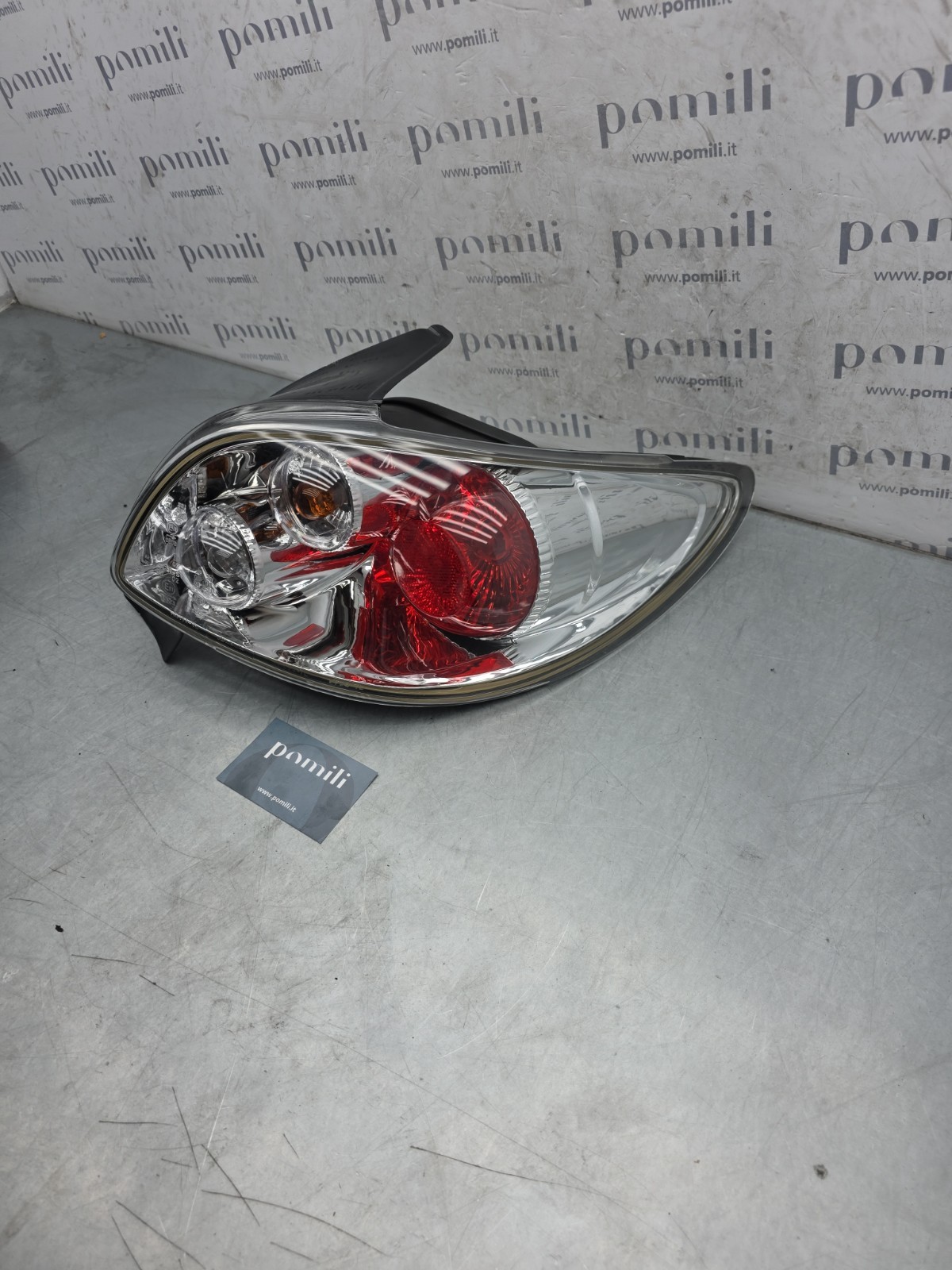 Pomili Fanaleria Peugeot 206 fanale posteriore destro usato