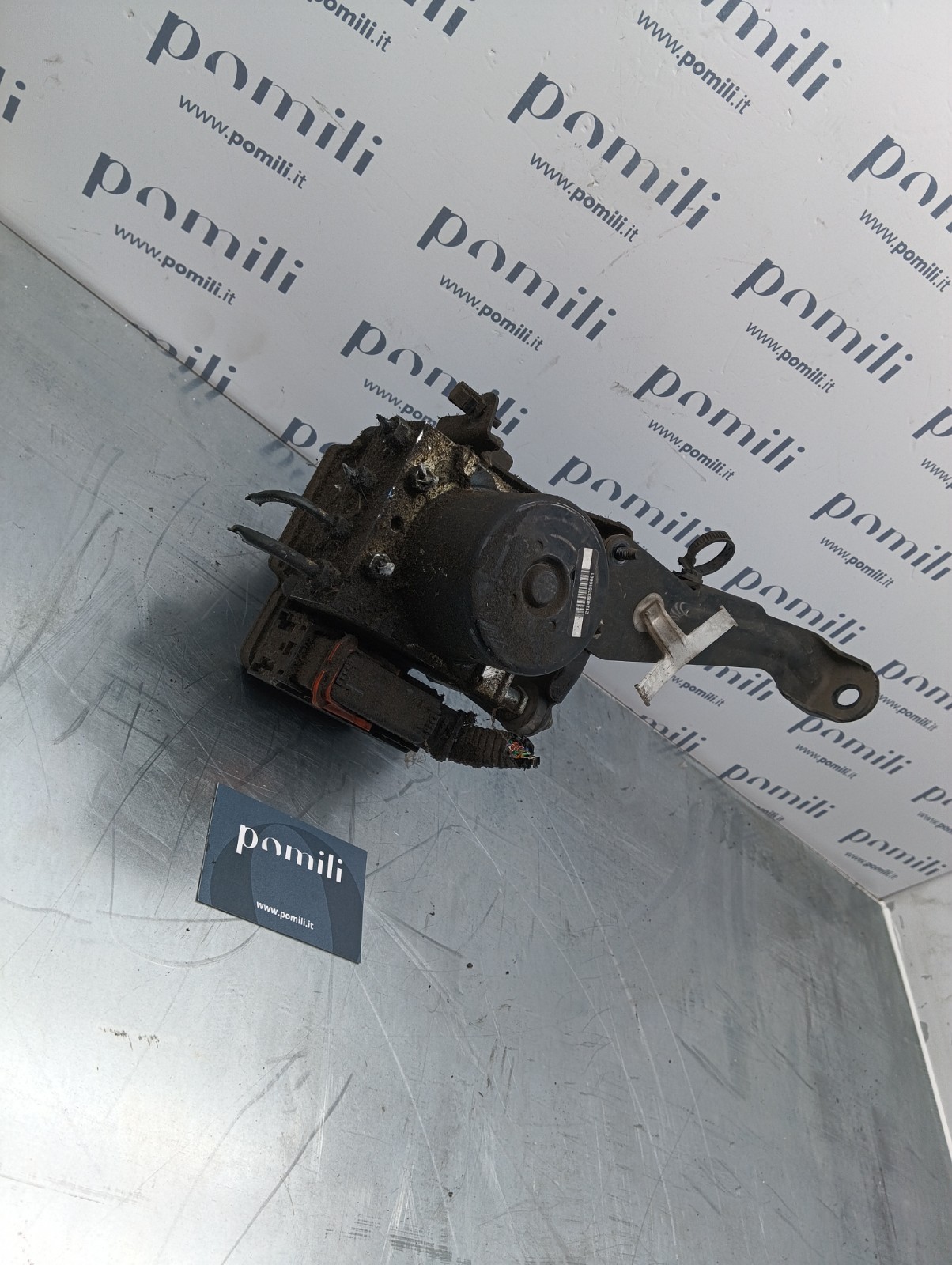 Pomili Freni e ricambi centralina idraulica ABS Subaru Outback 27536AJ002 usata