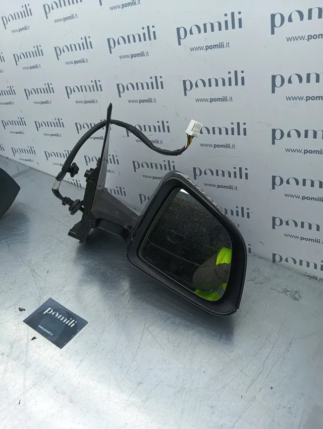 Pomili Cristalli Tesla Model Y 045999 specchietto destro 11 pin usato
