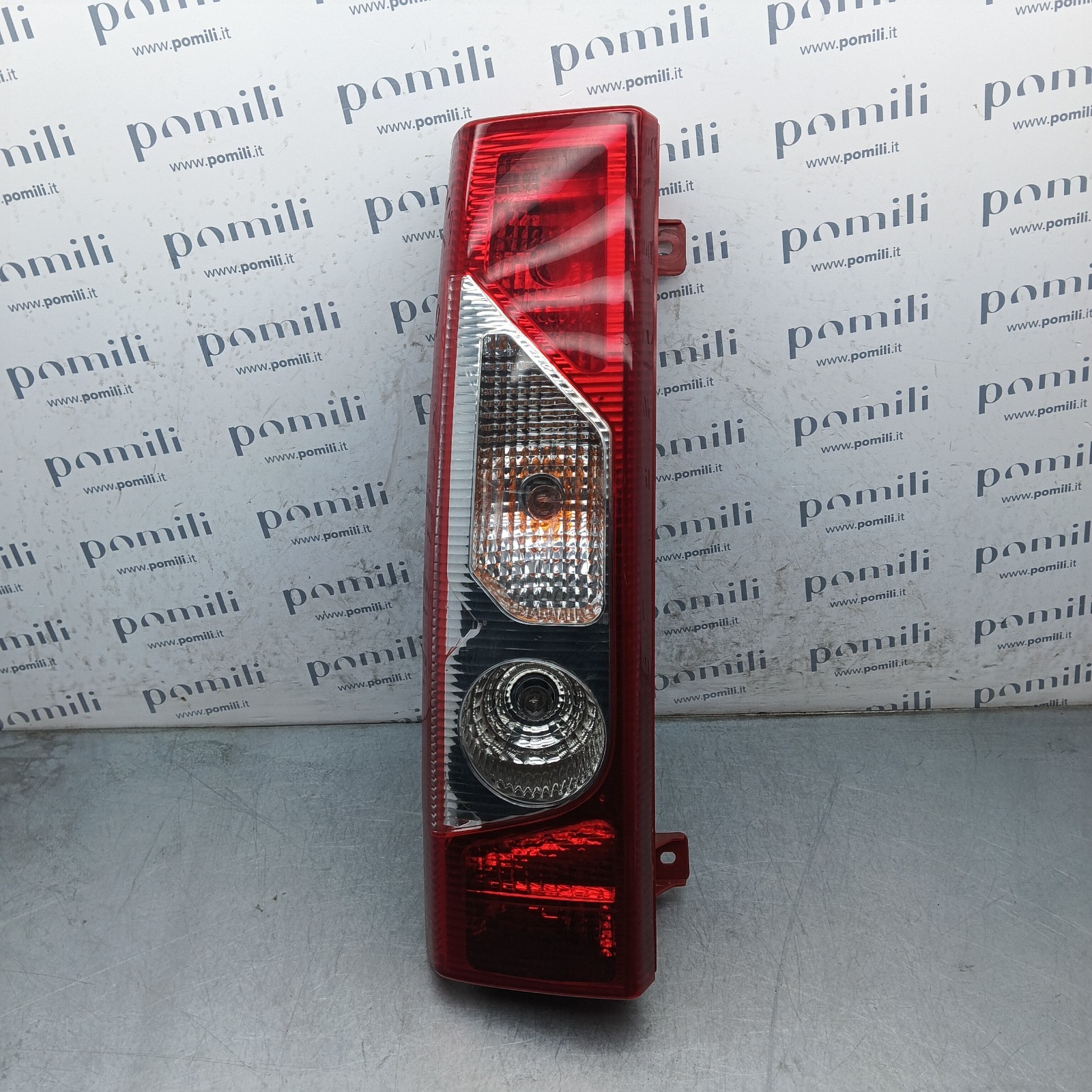 Pomili Fanaleria Fanale posteriore sinistro Scudo/Expert/Jumpy/Proace (2007-2015) 89038145 usato