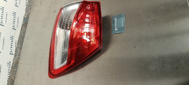 Pomili Fanaleria Nissan Qashqai J10E/JJ10E fanale posteriore sinistro esterno