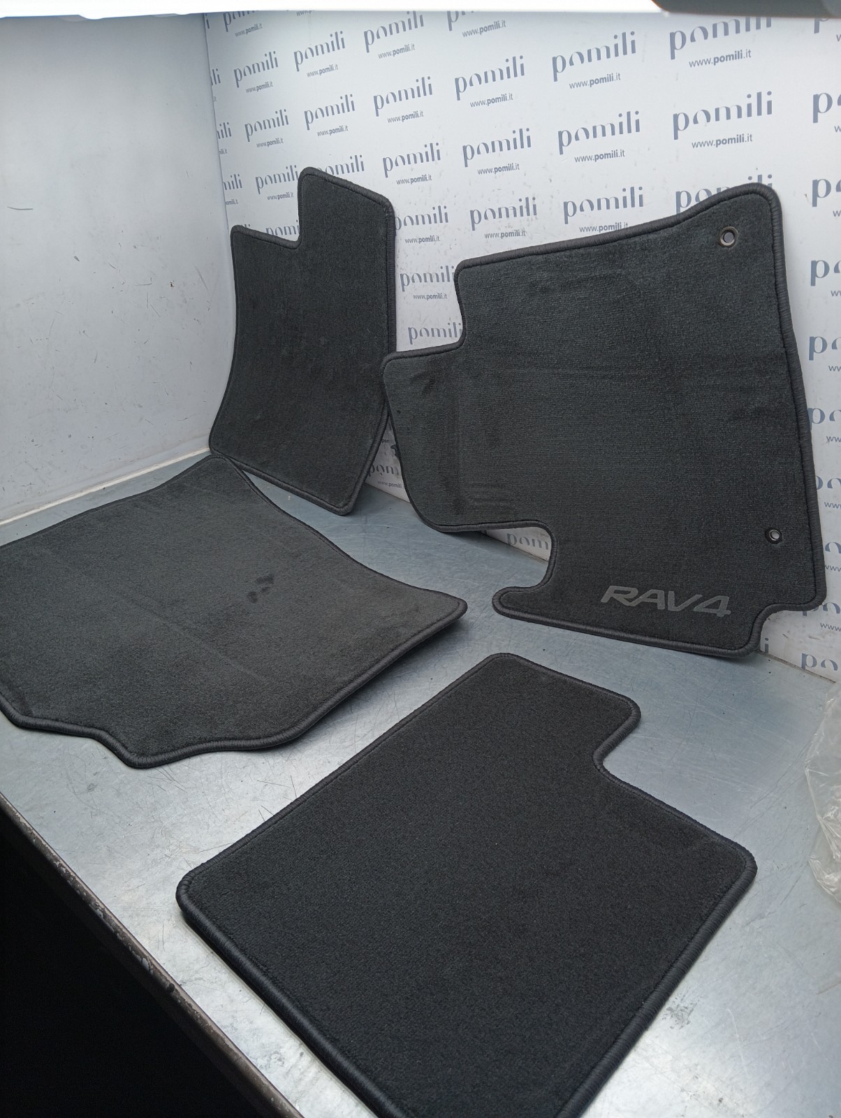 Pomili Rivestimenti interni Toyota RAV4 set tappetini completi nuovi