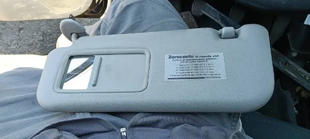 Pomili Rivestimenti interni Toyota Yaris aletta parasole sinistra parabrezza