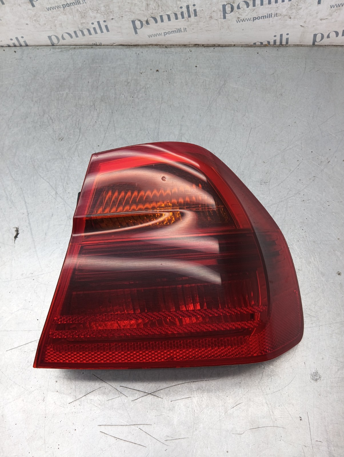 Pomili Fanaleria 276302 fanale posteriore destro BMW Serie 3 E90 usato