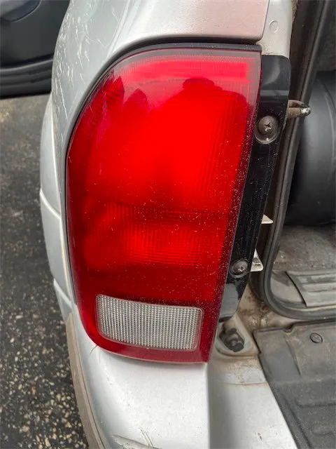 Pomili Fanaleria Suzuki Grand Vitara fanale posteriore superiore sinistro