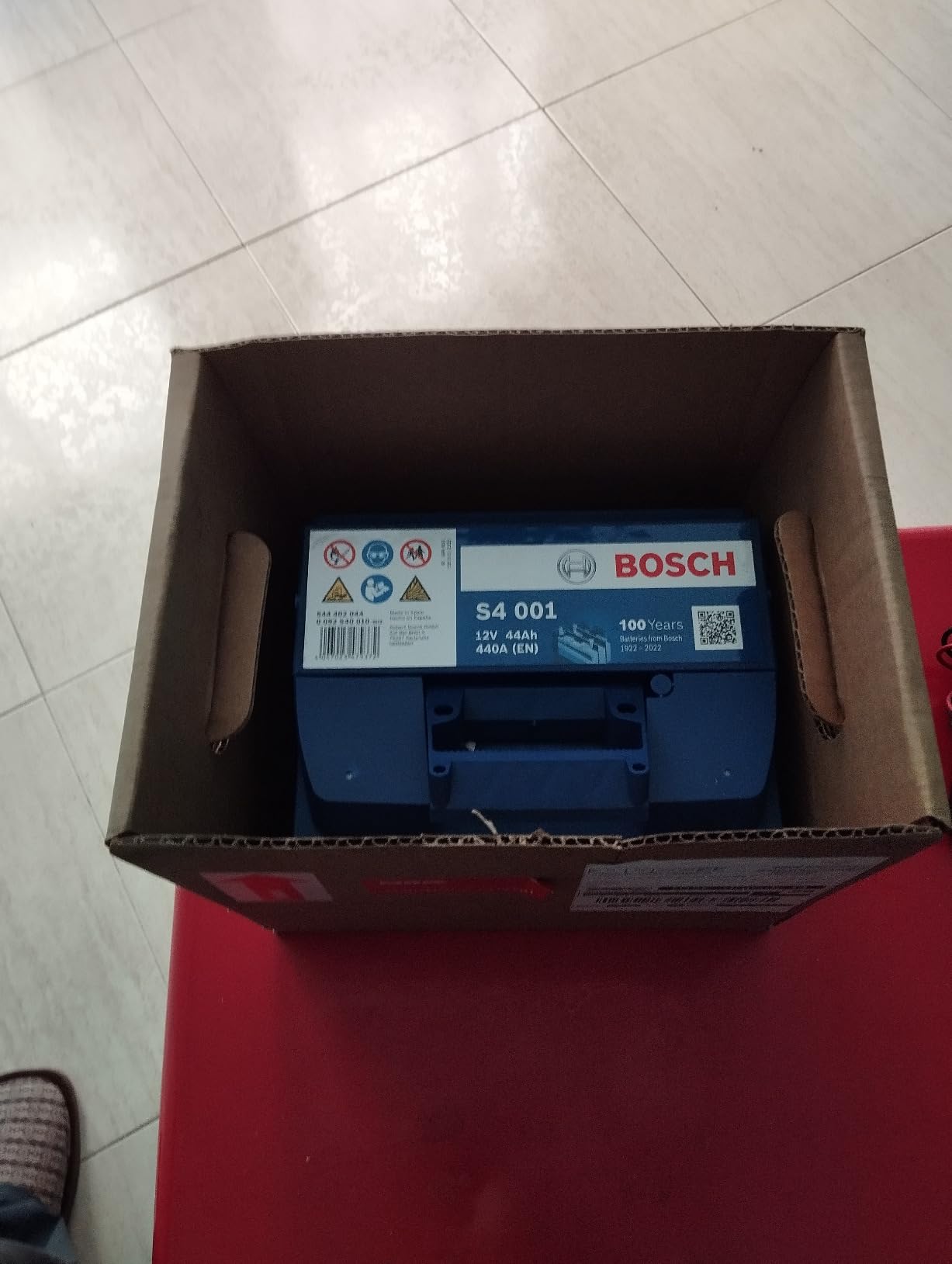 Bosch Batterie S4001 batteria auto 44 Ah 440 A piombo acido 12 V