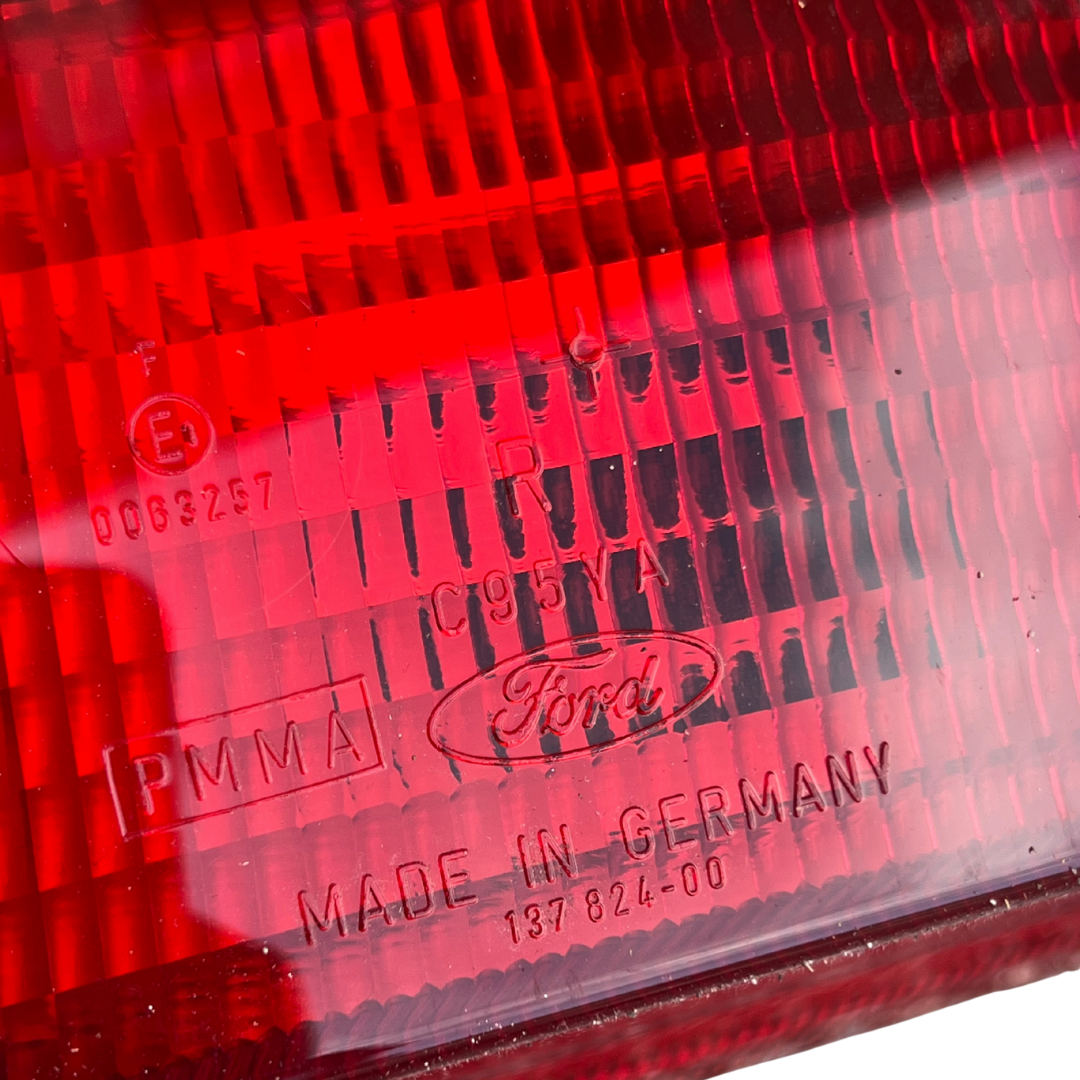 Sara Autoricambi Fanaleria 1115480 fanale posteriore destro Ford Escort SW originale