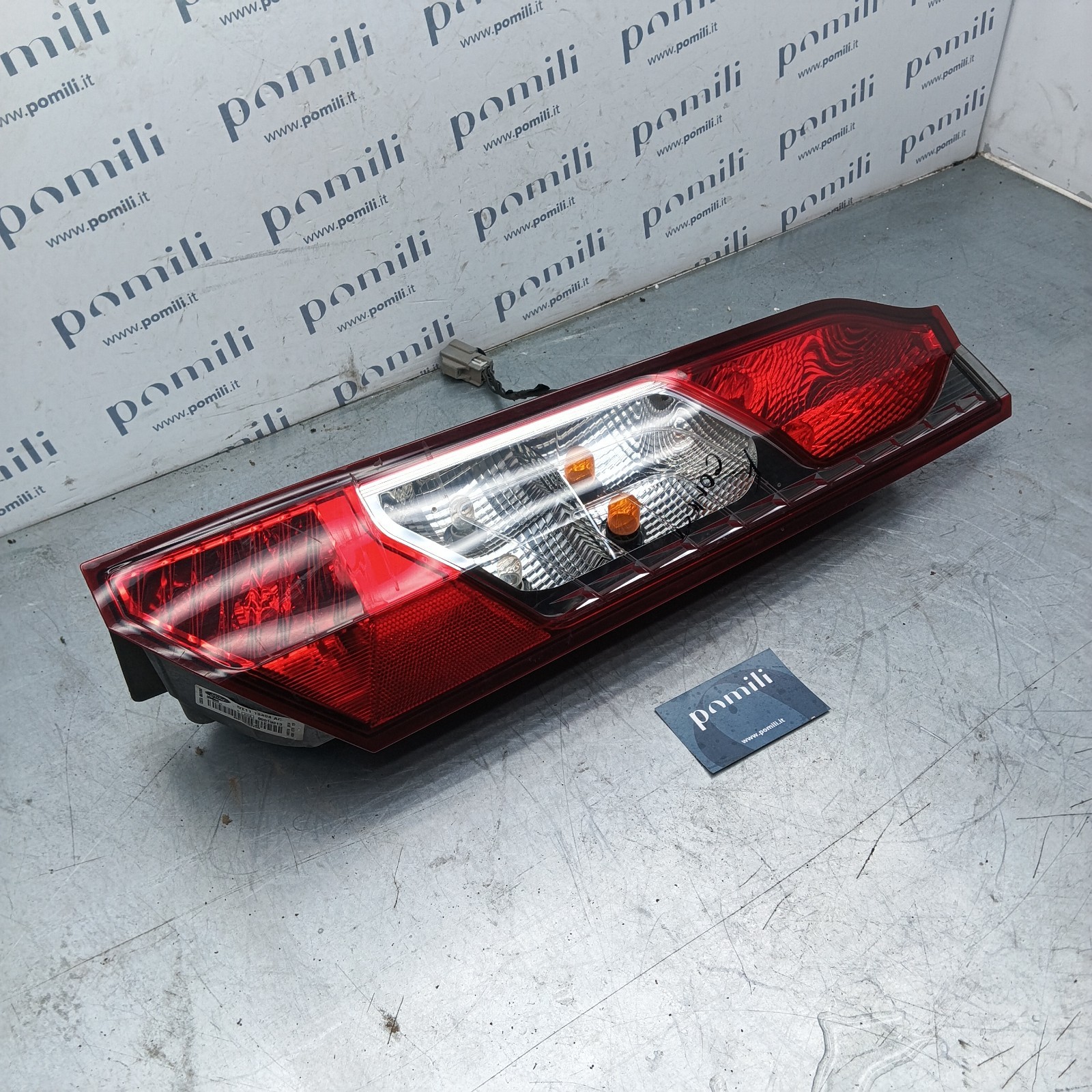 Pomili Fanaleria Ford Transit Connect fanale posteriore destro 90019013 usato