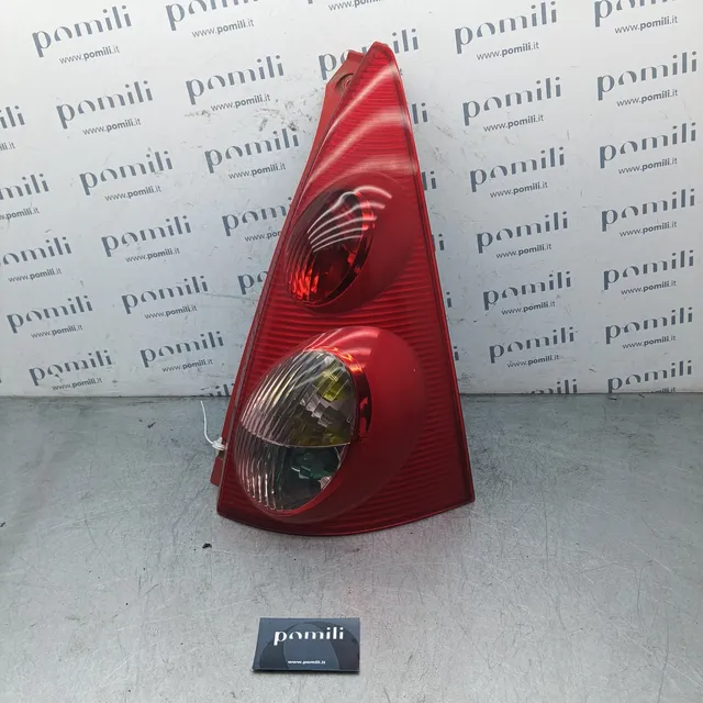 Pomili Fanaleria Citroen C1/Peugeot 107 81550-0H040 fanale posteriore destro usato