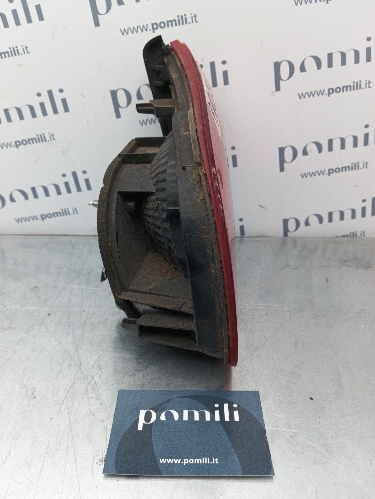 Pomili Fanaleria 89090940 fanale posteriore destro portellone Golf VI usato