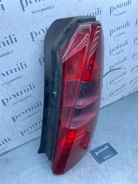 Pomili Fanaleria fanale posteriore Lancia Musa TG destro