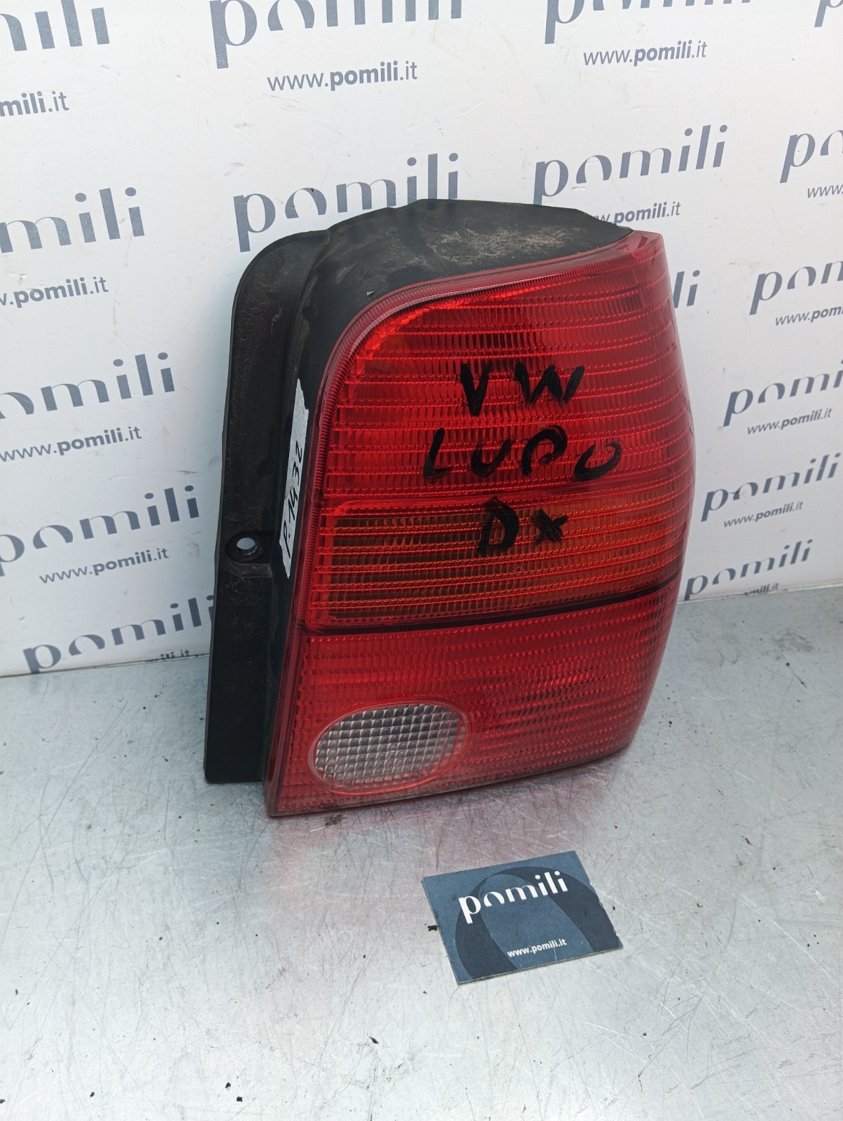 Pomili Fanaleria fanale posteriore destro Volkswagen Lupo 38020748 usato