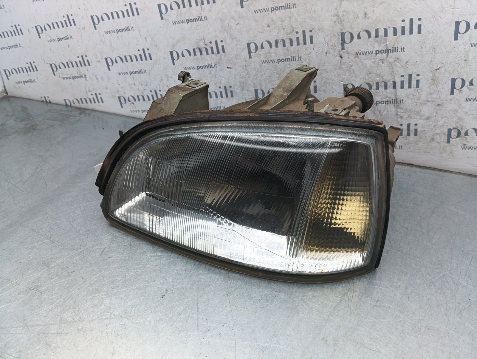 Pomili Fanaleria 551-1123R faro Renault Clio I sinistro usato