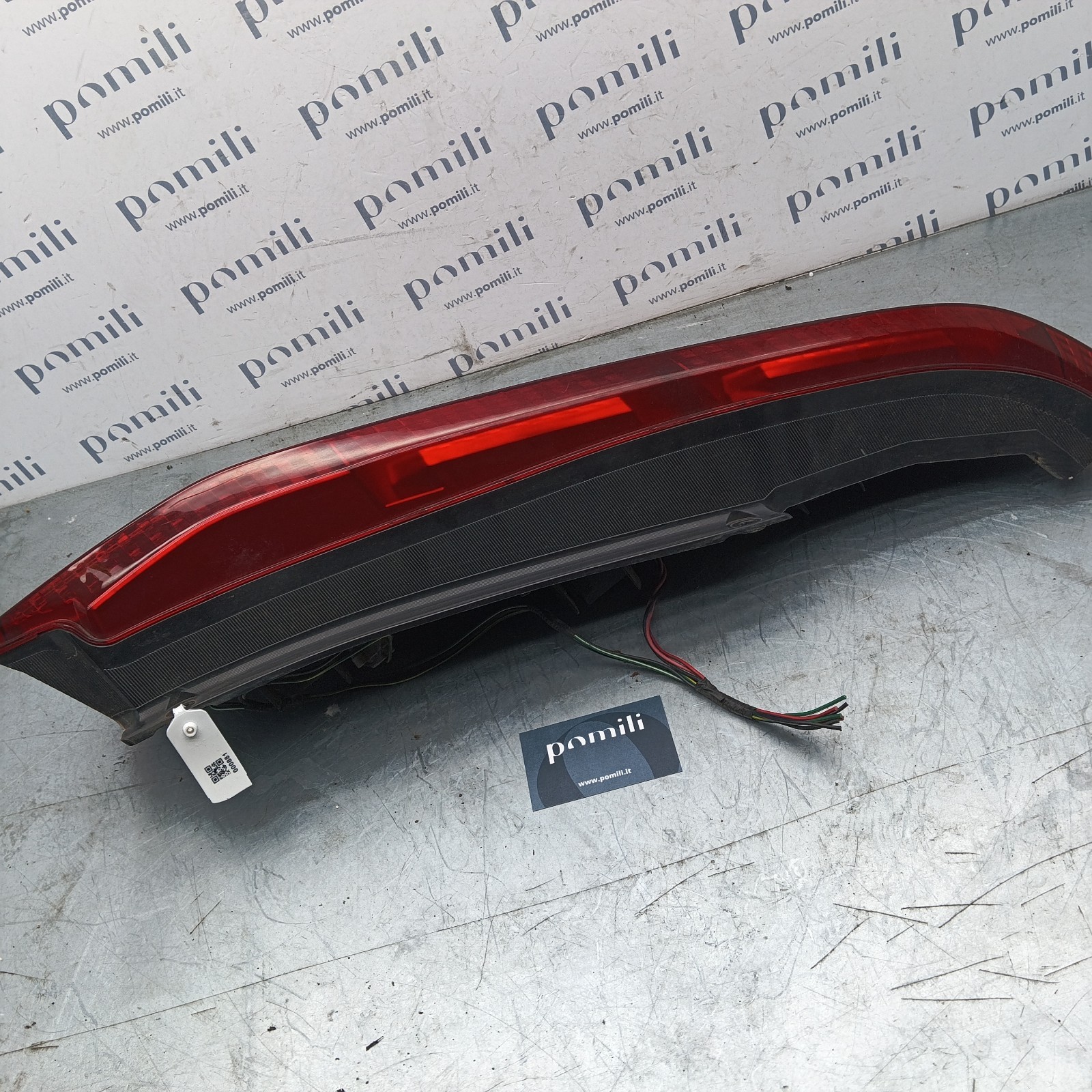 Pomili Fanaleria Nissan X-Trail Fanale posteriore sinistro 26555-EQ00B usato