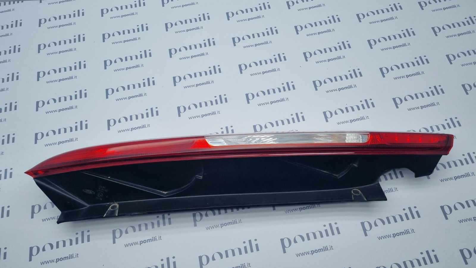 Pomili Fanaleria Fanale posteriore destro Ford Focus II Berlina 4M5113404A usato