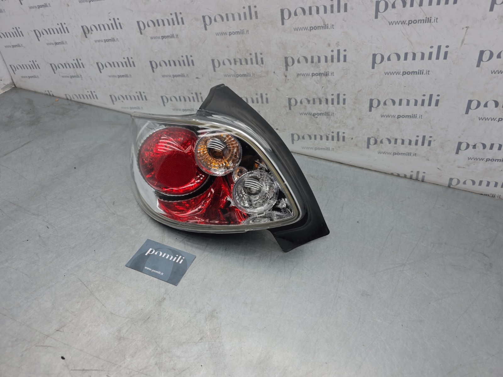 Pomili Fanaleria HU94-TL fanale posteriore Peugeot 206 sinistro usato