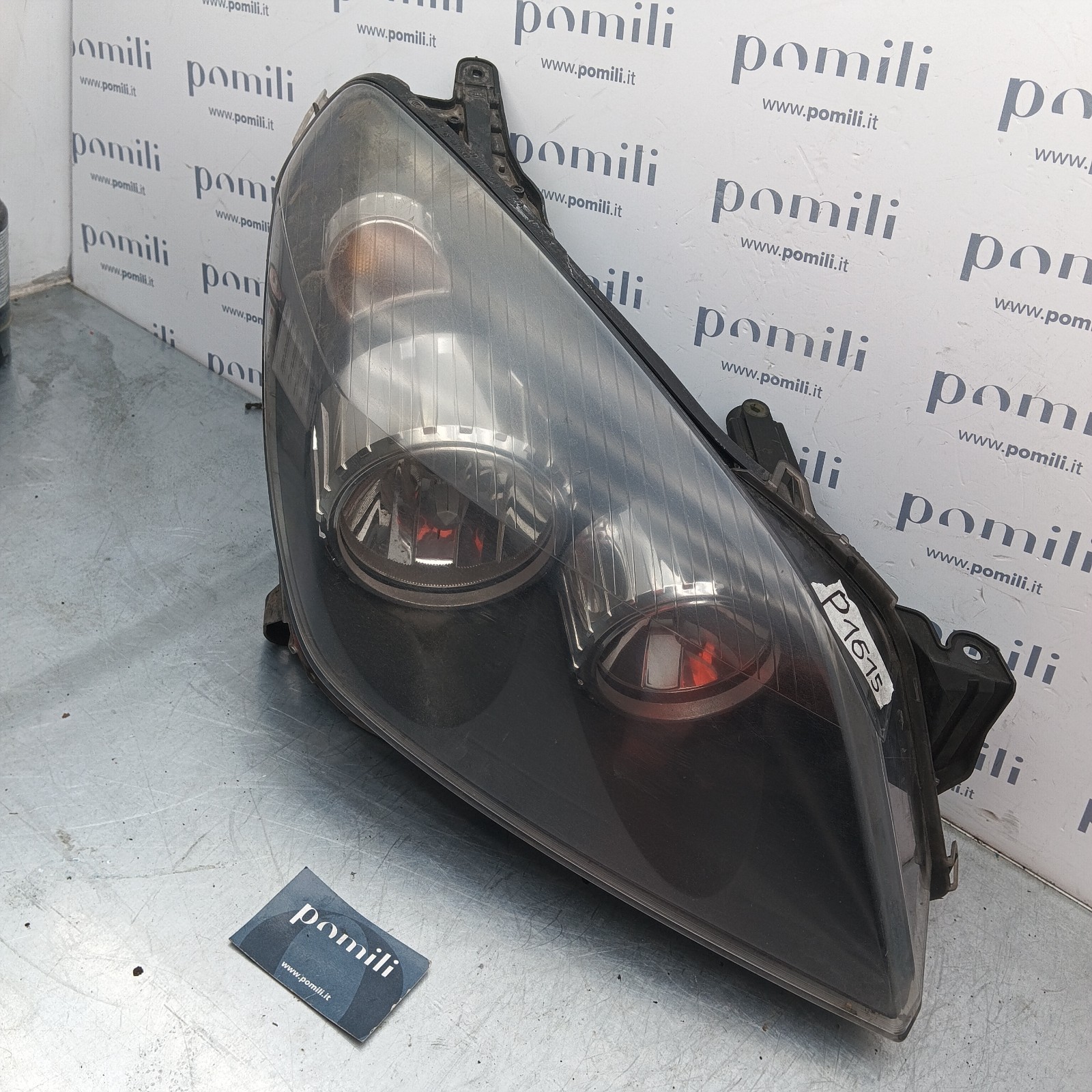 Pomili Fanaleria Faro anteriore Opel Astra H 27092200 destro usato