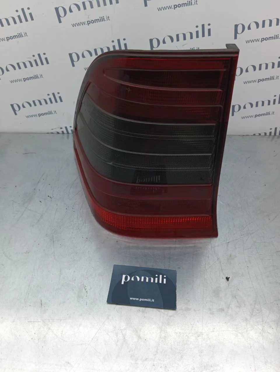 Pomili Fanaleria Fanale posteriore Mercedes Classe C 180 W202 2028203964 sinistro usato