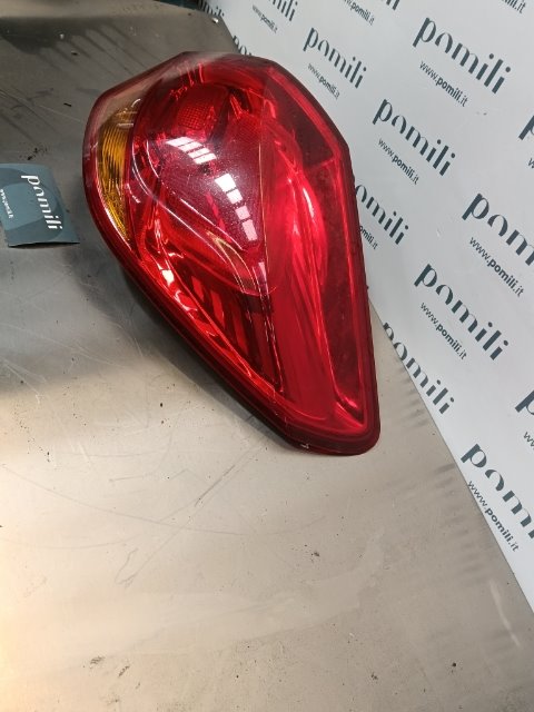 Pomili Fanaleria Fanale posteriore esterno destro Opel Astra P10 usato