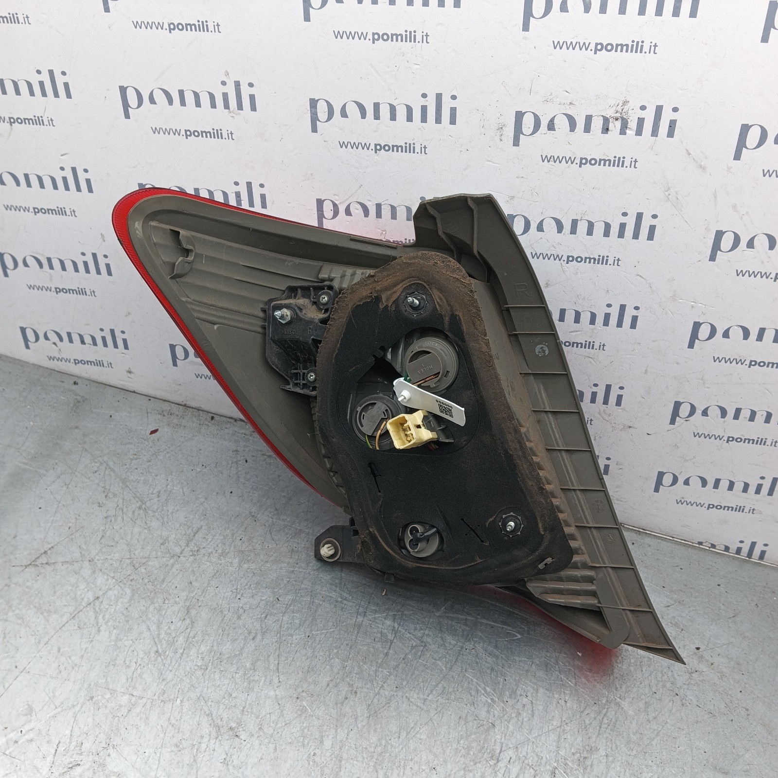Pomili Fanaleria Fanale posteriore destro Toyota Yaris III 81551-0D370 usato