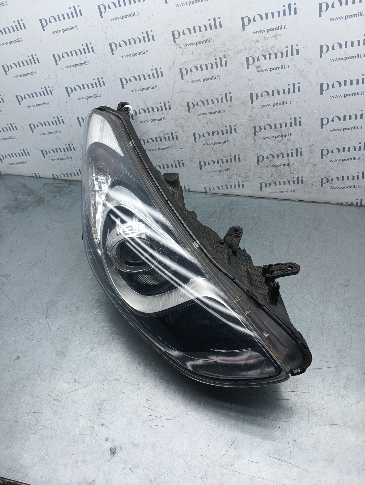 Pomili Fanaleria Faro anteriore Hyundai I30 92102-A6100 usato