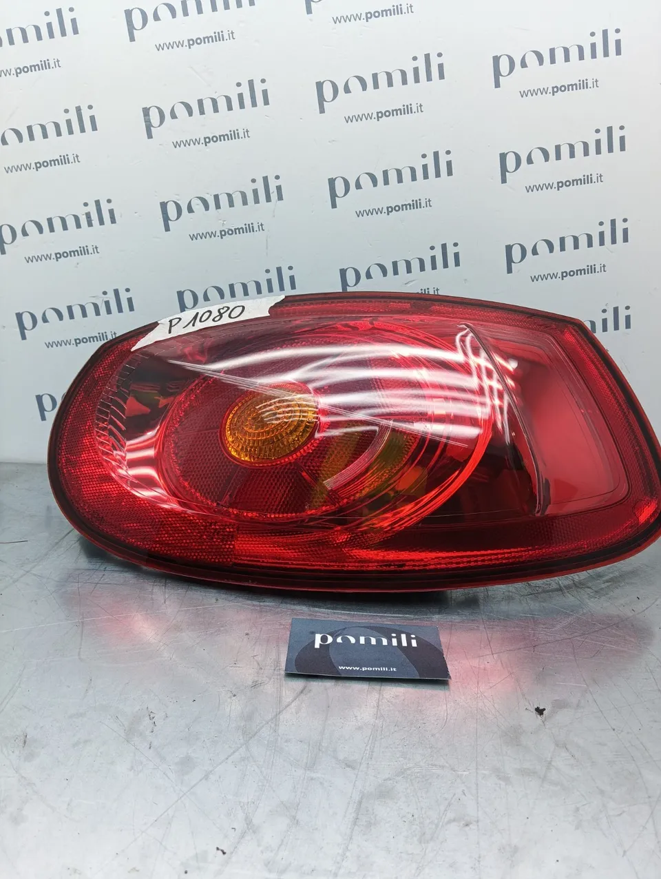 Pomili Fanaleria FIAT BRAVO 2007-2014 FANALE POSTERIORE DESTRO 08-661-1930 R usato