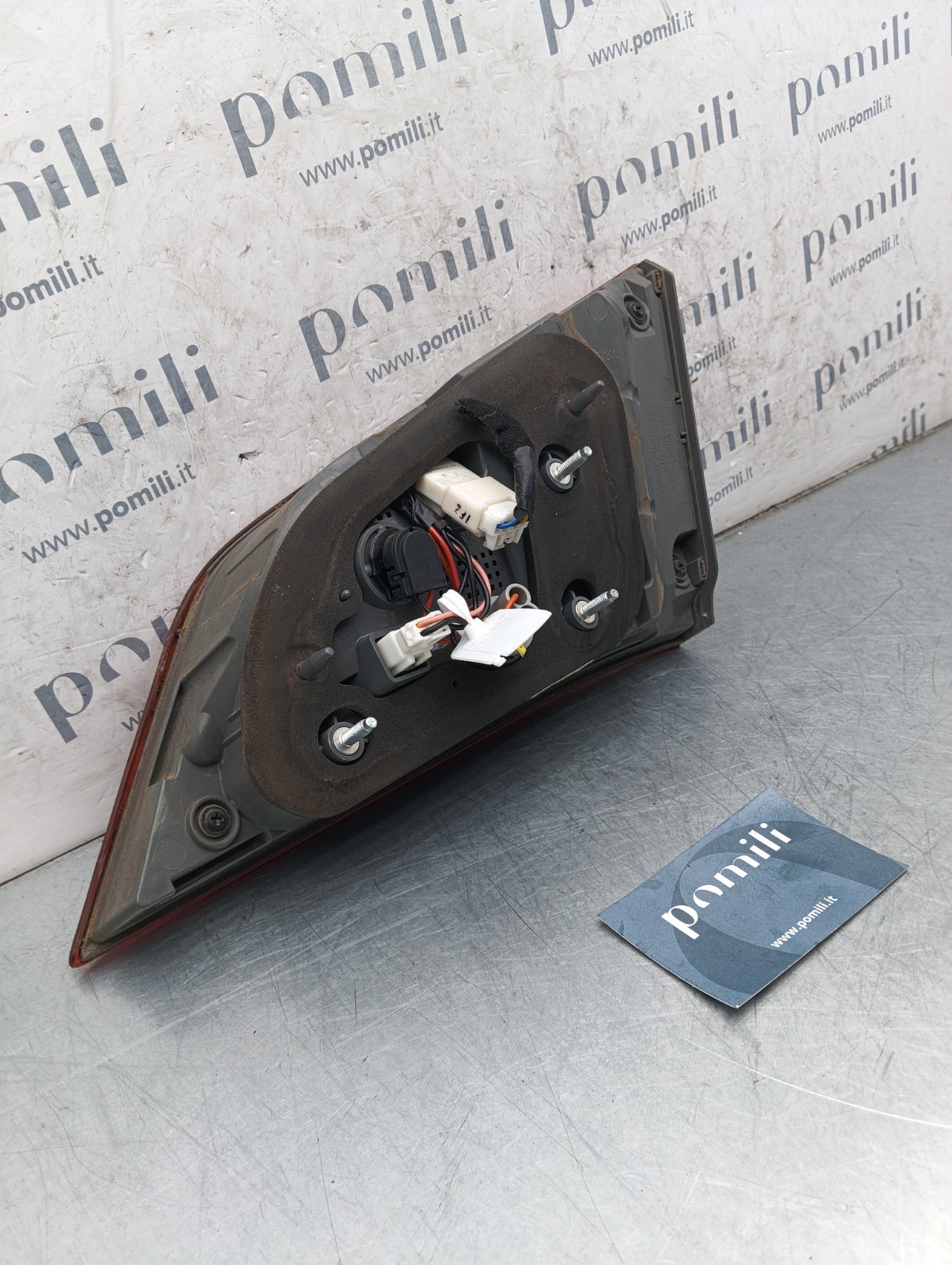 Pomili Fanaleria Hyundai i40 fanale posteriore interno sinistro 92403-3Z300 usato