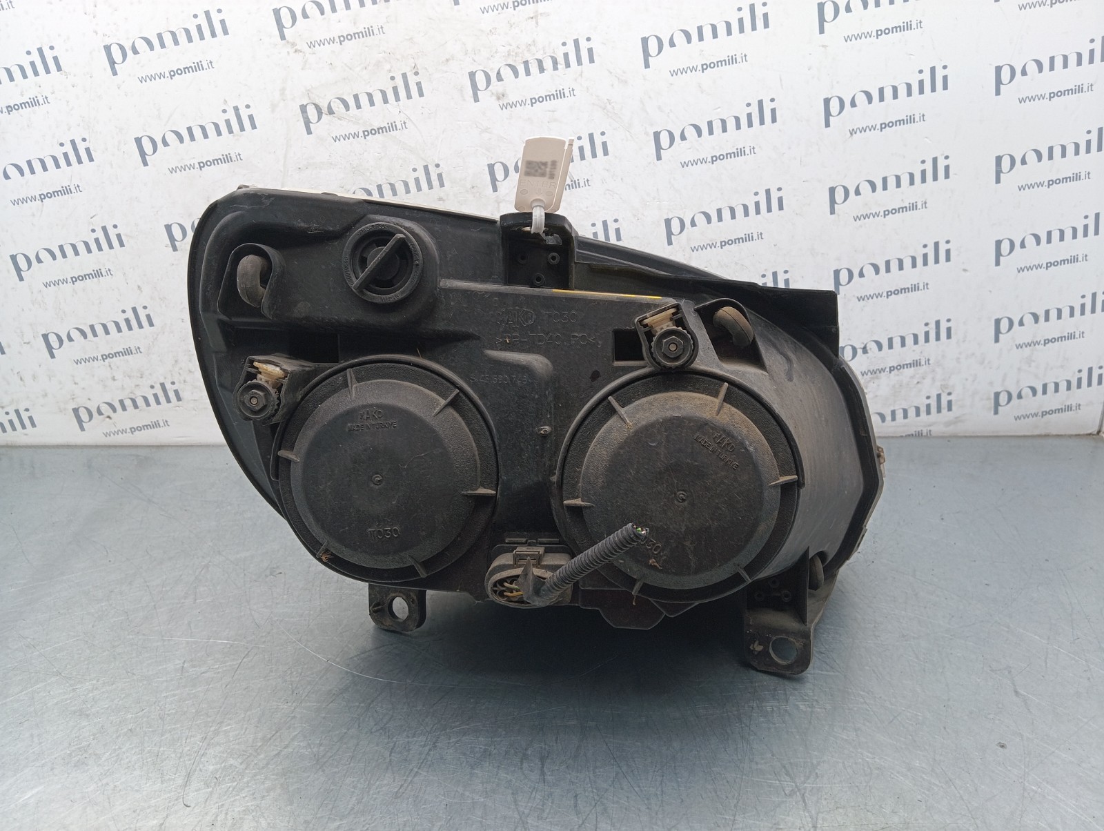 Pomili Fanaleria Faro anteriore sinistro Fiat Doblò 51805934 usato