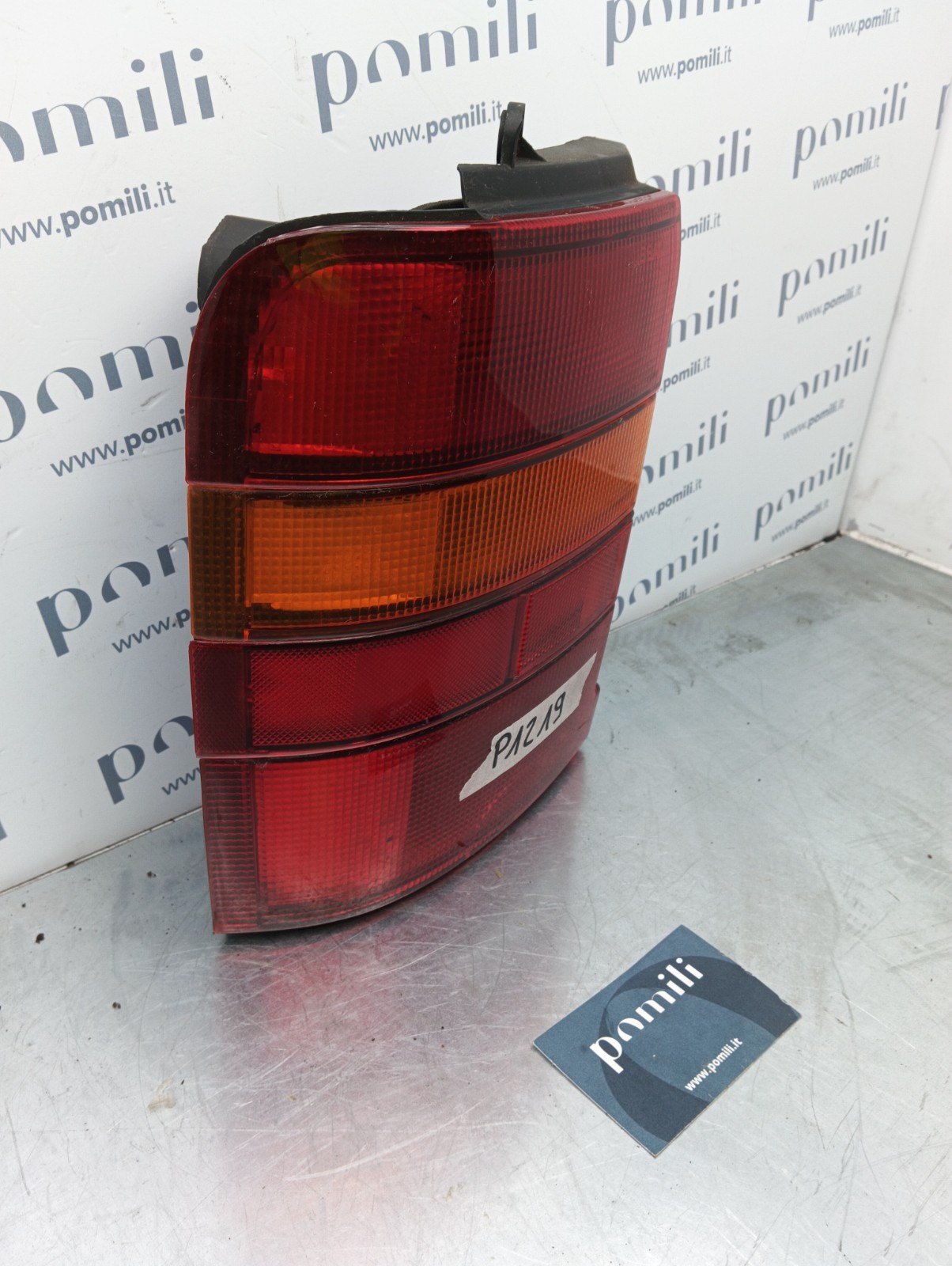 Pomili Fanaleria Fanale Nissan Vanette sinistro 265559C000 usato
