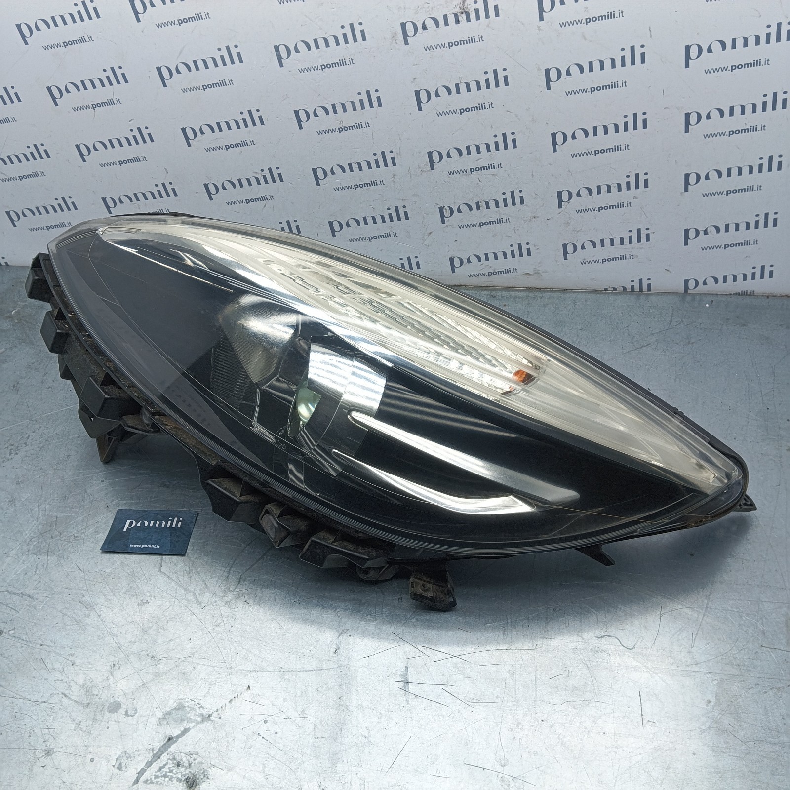 Pomili Fanaleria Renault Scénic III (2009-16) faro anteriore sinistro usato