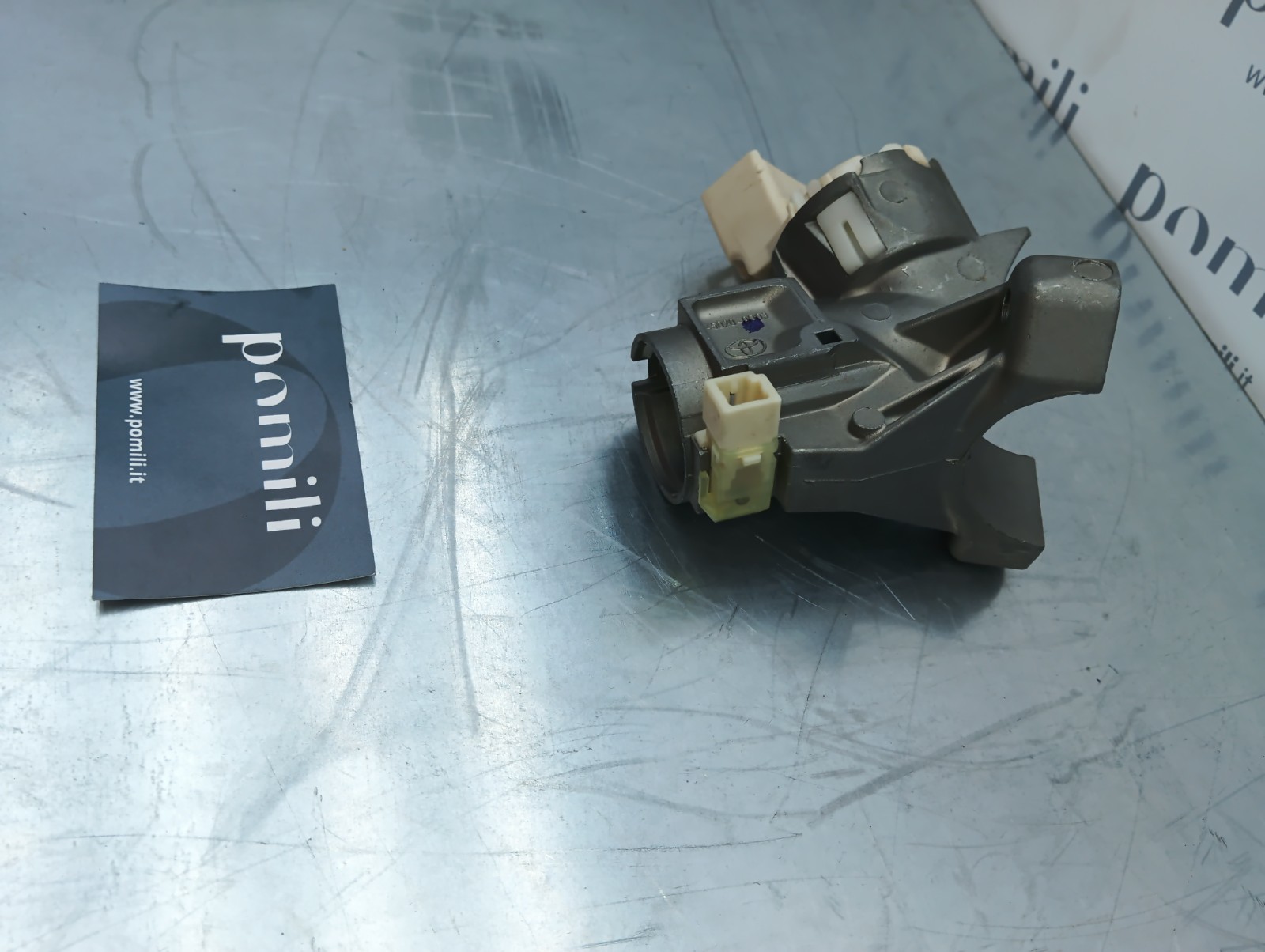 Pomili Sterzo e ammortizzatori Bloccasterzo Toyota Yaris 45020-0D030 nuovo
