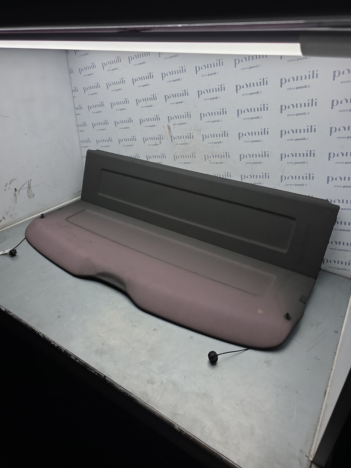 Pomili Rivestimenti interni Cappelliera Audi Q5 8R0867769E usata