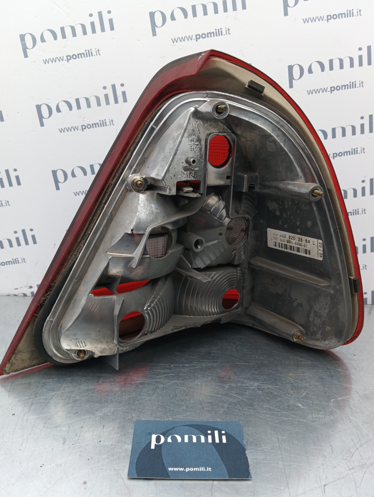 Pomili Fanaleria Mercedes-Benz Classe C W202 fanale posteriore sinistro usato