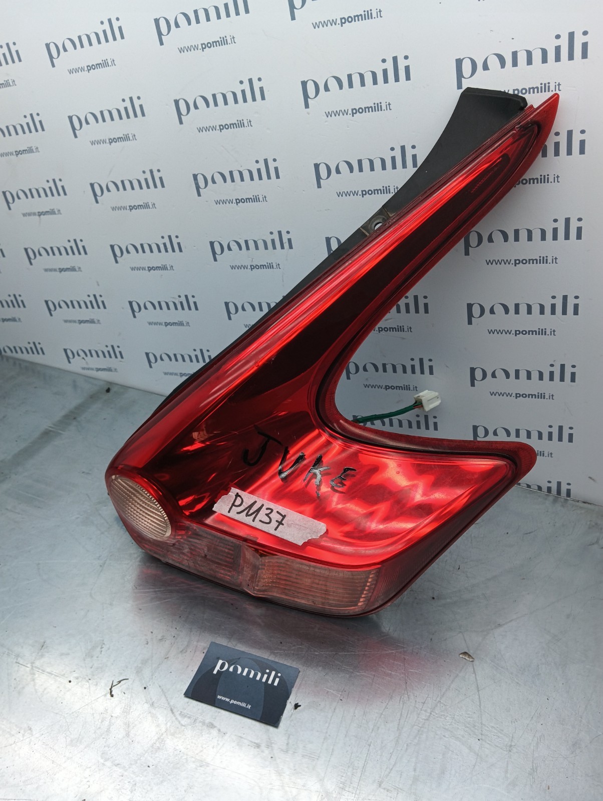 Pomili Fanaleria Nissan Juke F15 fanale posteriore destro 26550-1KM0A usato