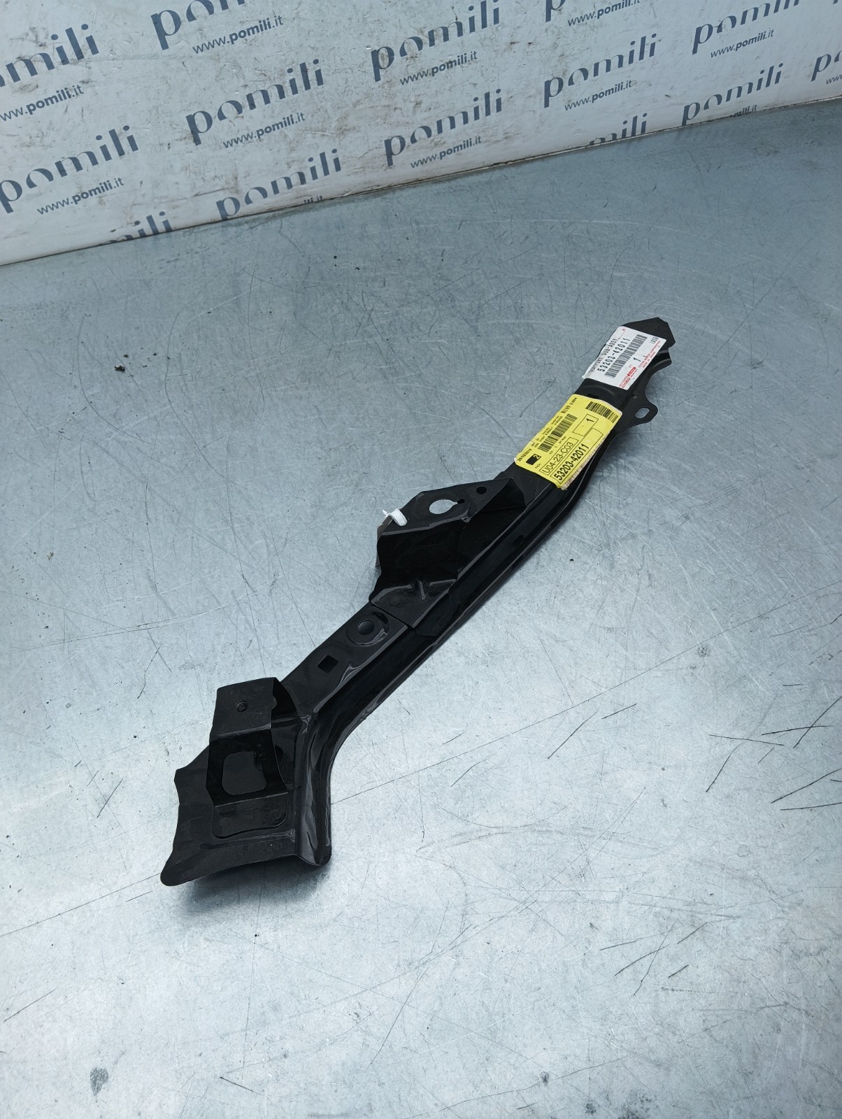 Pomili Motore e cambio con supporti Toyota RAV4 staffa supporto radiatore sinistra nuova