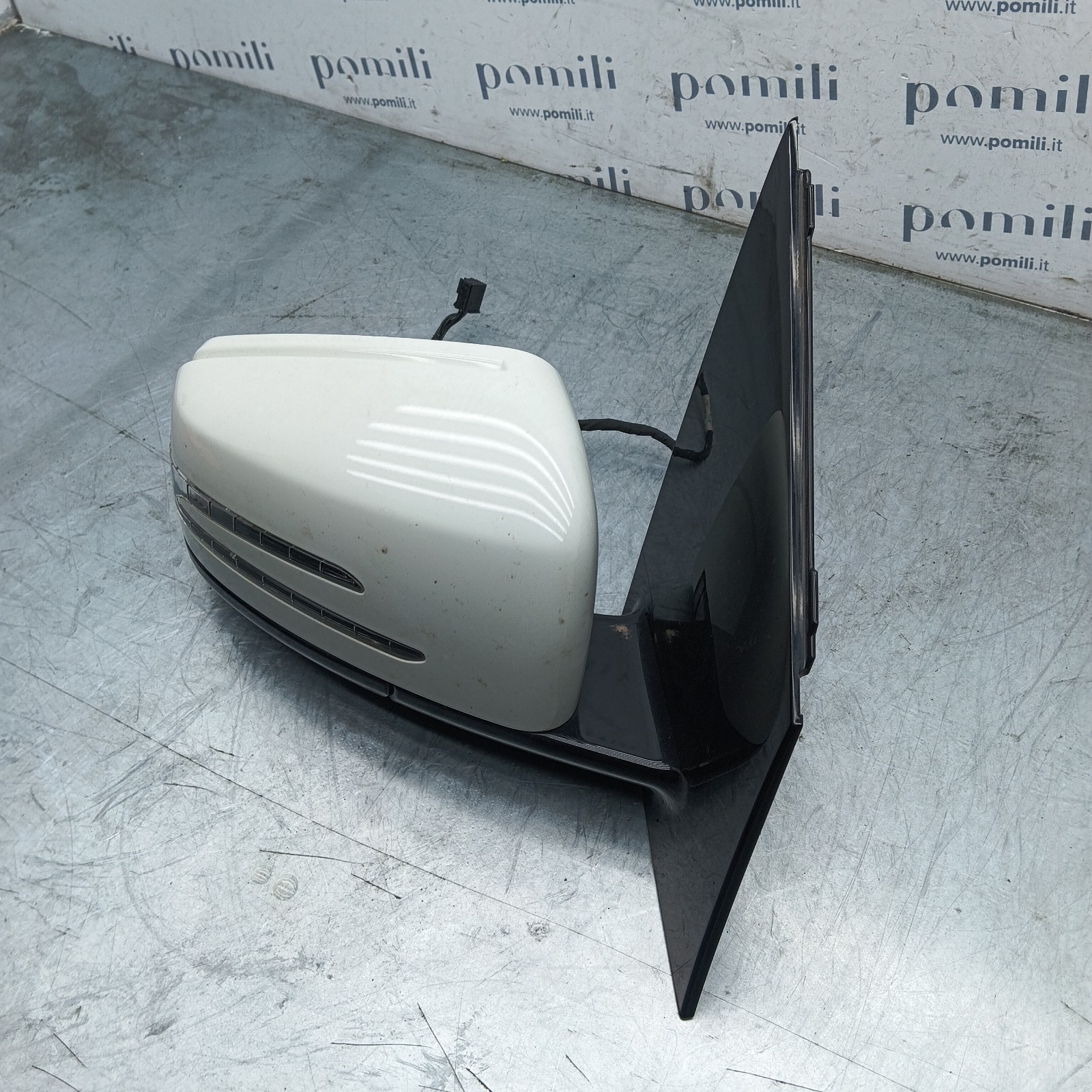 Pomili Cristalli specchietto Mercedes Classe B W246 destro 7 pin usato