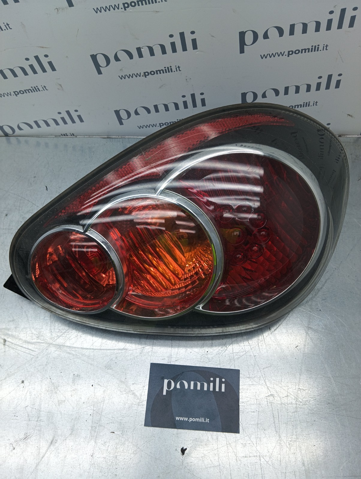Pomili Fanaleria Fanale posteriore destro Toyota Aygo 81560-0H070 usato