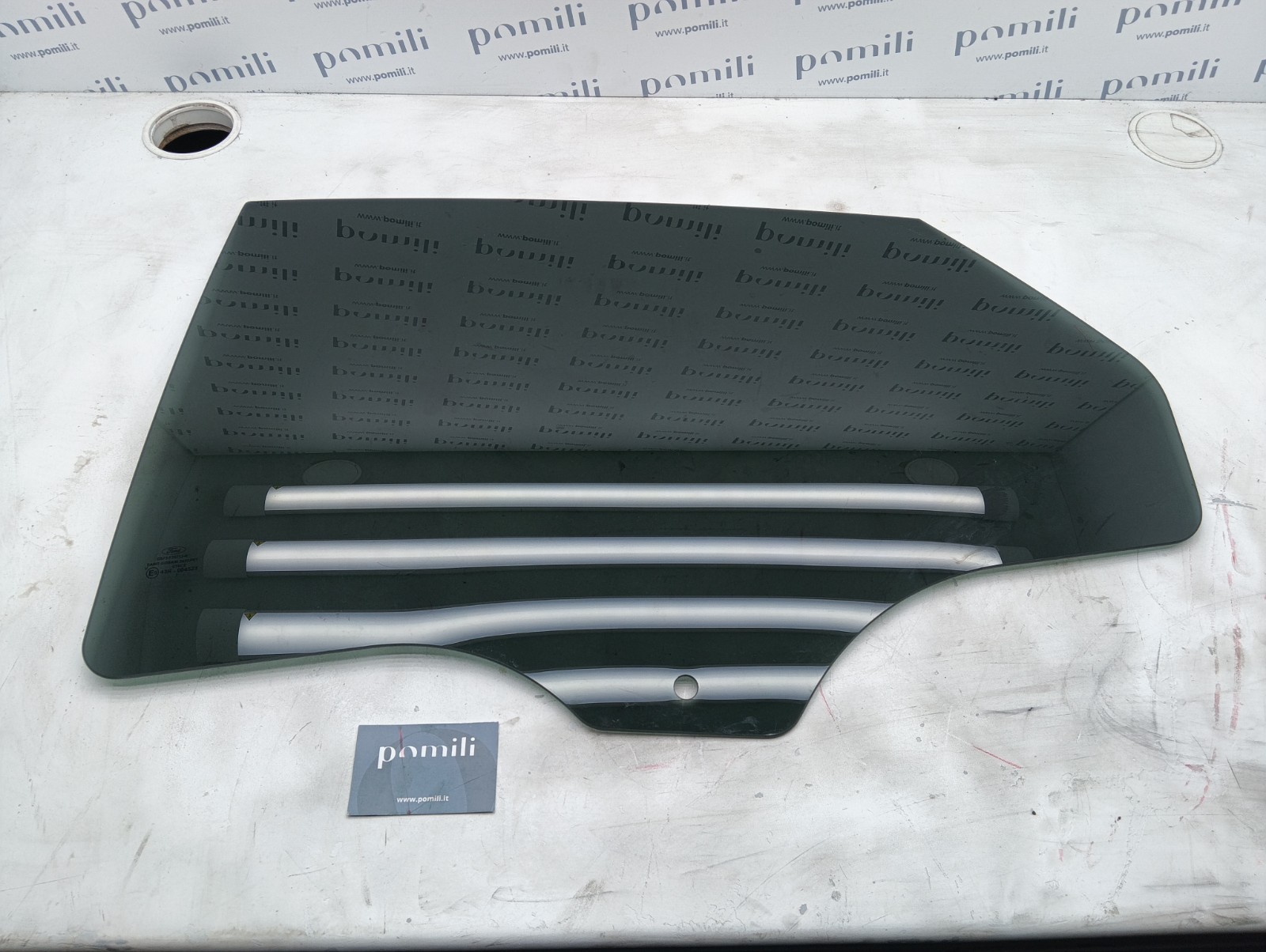 Pomili Cristalli DS73-F25713-K vetro portiera sinistro posteriore nuovo