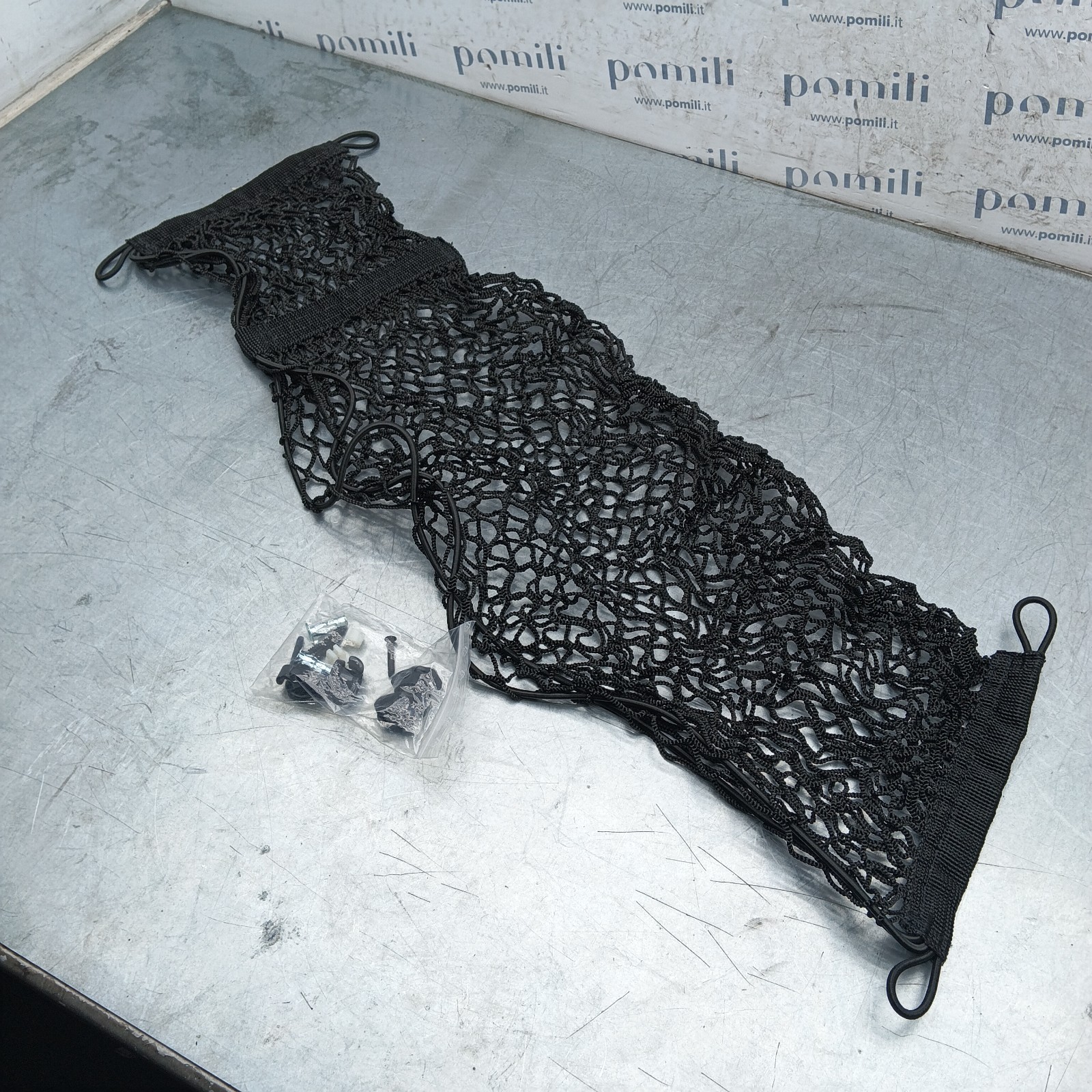 Pomili Rivestimenti interni Rete verticale bagagliaio Toyota Yaris III PZ472-B0342-ZA nuova