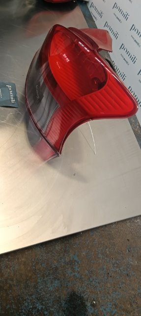 Pomili Fanaleria Fanale posteriore Toyota Yaris 11/05–02/12 destro