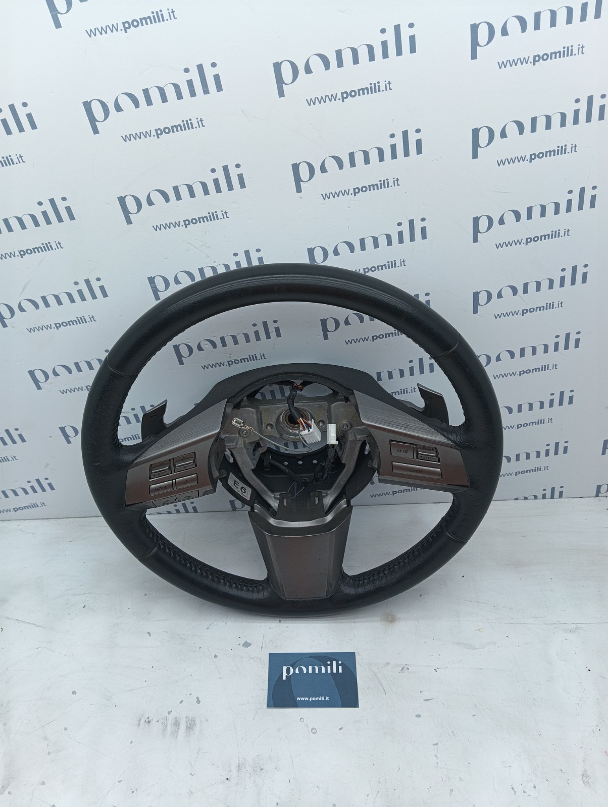 Pomili Rivestimenti interni e parti interne Volante Subaru Outback 2009-14 GS120-03720 usato