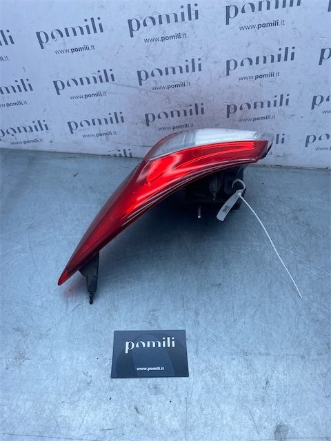 Pomili Fanaleria S002 FORD C-MAX CB7 fanale posteriore destro esterno
