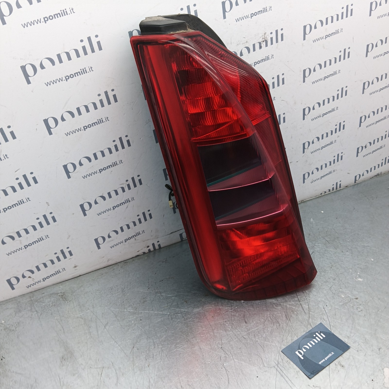 Pomili Fanaleria Fanale posteriore sinistro Lancia Musa 46829509 alogeno usato