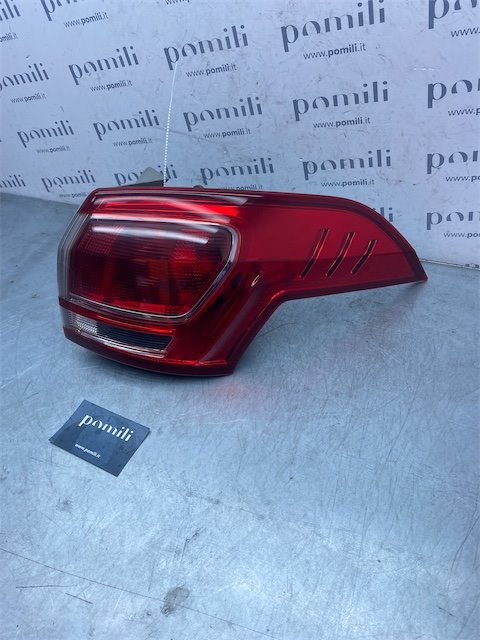 Pomili Fanaleria Fanale posteriore parte esterna destra Ford B-MAX CB2