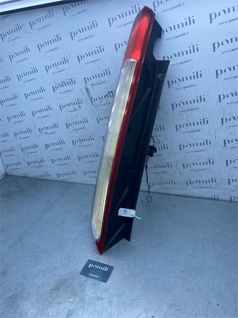 Pomili Fanaleria Ford Focus CB4 fanale posteriore sinistro 01/08-12/11