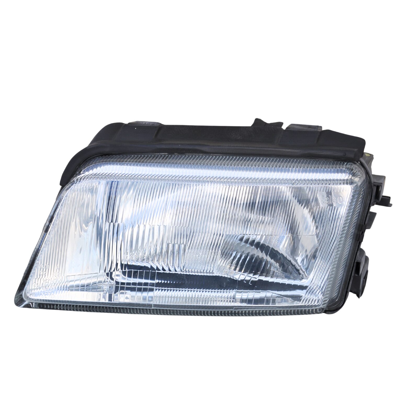 Sara Autoricambi Fanaleria Audi A4 94-98 fanale anteriore sinistro