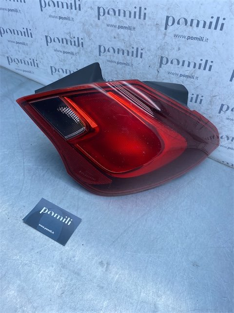 Pomili Fanaleria Opel Corsa X15 fanale posteriore esterno destro