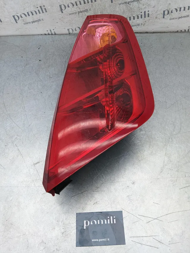 Pomili Fanaleria Fiat Grande Punto 1ª Serie fanale posteriore destro