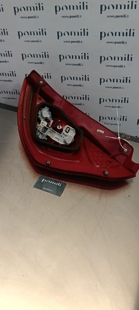 Pomili Fanaleria Fanale post. SX Ford Fiesta (CB1) (09/08>10/13<) fanale sinistro